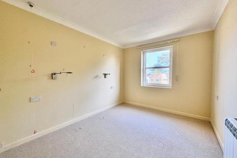 1 bedroom apartment for sale, Poole Road, Bournemouth BH4