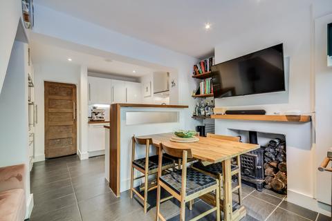 2 bedroom terraced house for sale, Upper Bridge Road, Chelmsford