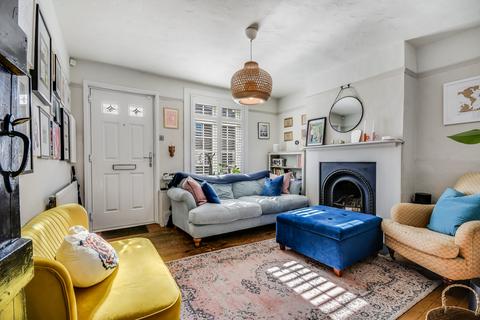 2 bedroom terraced house for sale, Upper Bridge Road, Chelmsford