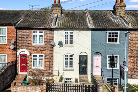 2 bedroom terraced house for sale, Upper Bridge Road, Chelmsford