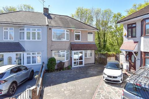 4 bedroom semi-detached house for sale, Gordon Avenue, Hornchurch, Essex