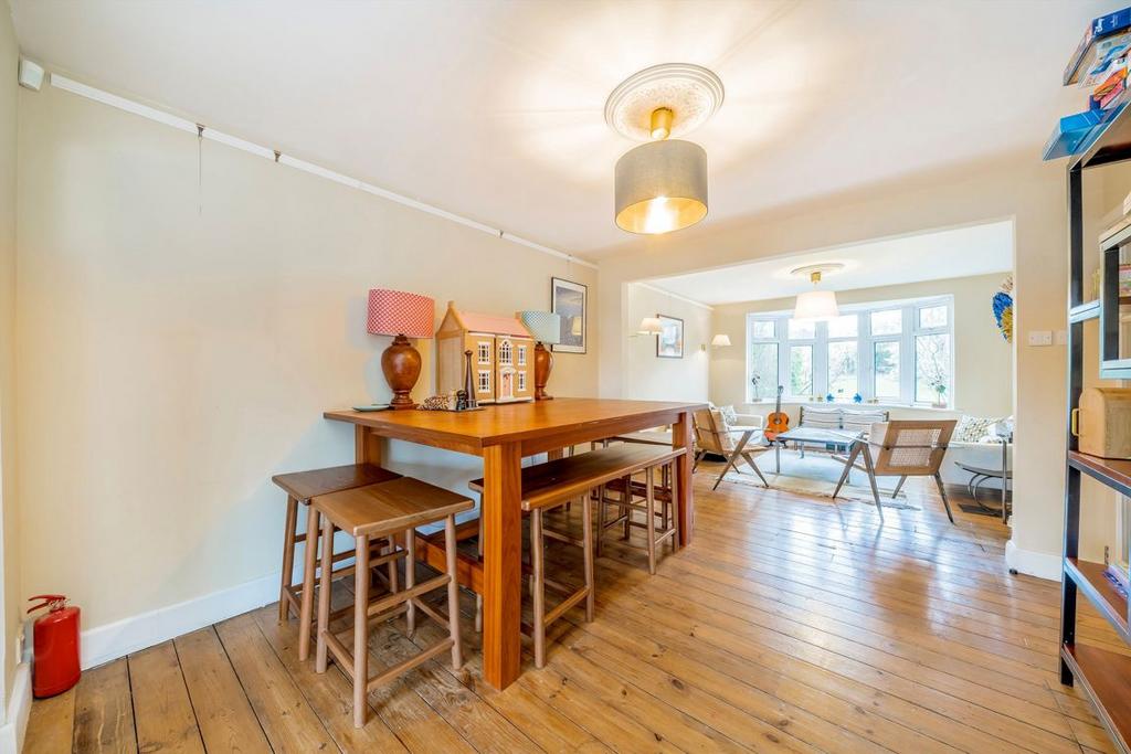 House in Wembley - View 3