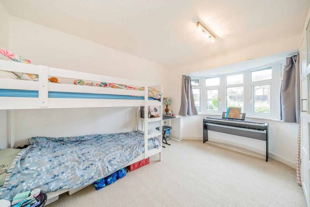 House in Wembley - More