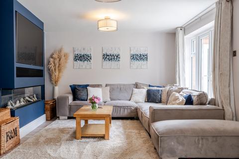 4 bedroom house for sale, Burrows Close, Penn, HP10