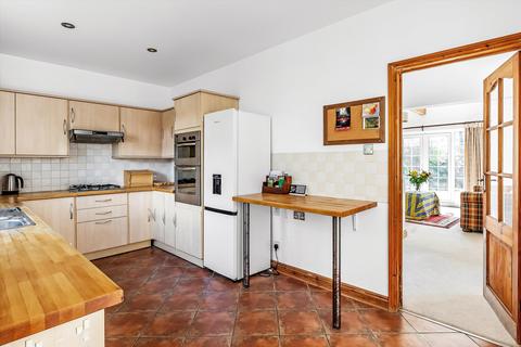 4 bedroom detached house for sale, Longdown Road, Guildford, Surrey GU4