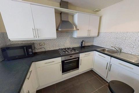 6 bedroom flat to rent, Byres Road, West End, Glasgow, G12
