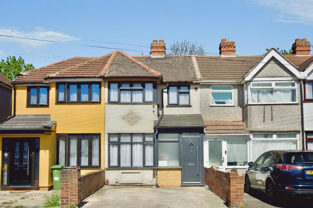 3 bedroom terraced house for sale
