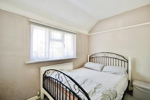 3 bedroom terraced house for sale, Oval Road North, Dagenham, RM10
