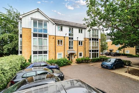 1 bedroom apartment for sale, Squirrels Close, Swanley, Kent