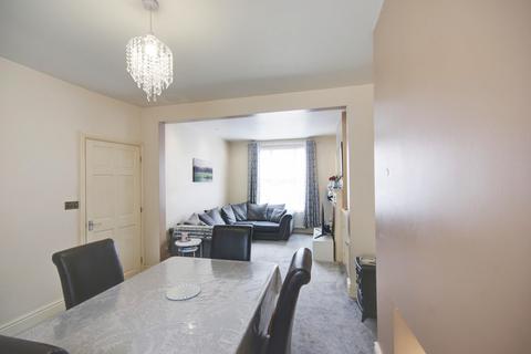 2 bedroom terraced house for sale, Alfred Street, Gloucester