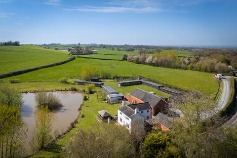 3 bedroom farm house for sale, Audlem Road, Woore
