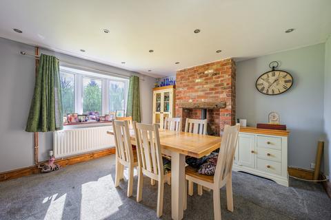 3 bedroom farm house for sale, Audlem Road, Woore