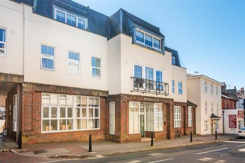 BRIDGE STREET, LEATHERHEAD, KT22