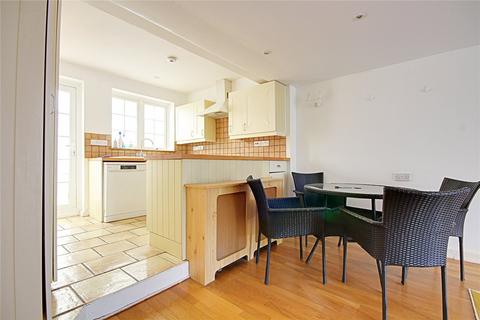 2 bedroom terraced house to rent, Chase Green, Enfield, EN2