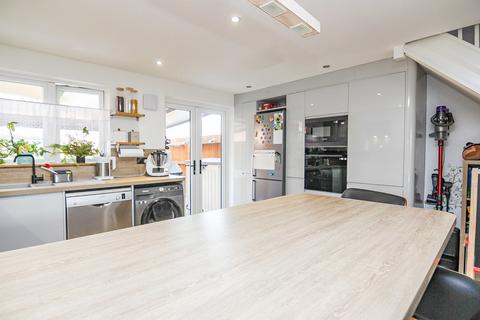 3 bedroom terraced house for sale, Jay View, Weston-super-Mare