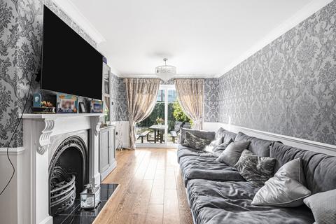 4 bedroom terraced house for sale, Pancroft, Abridge, RM4