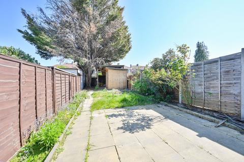 3 bedroom terraced house for sale, Hazelbank, Surbiton, KT5