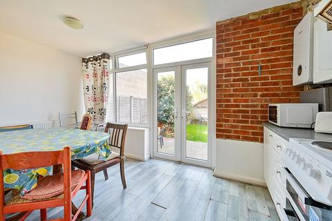 Meadway, Surbiton, KT5
