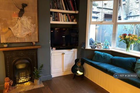 2 bedroom flat to rent, Rosendale Road, London, SE24
