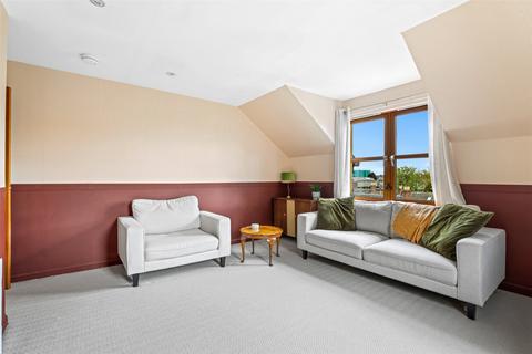undefined, 14 Raeburn Court, Raeburn Place, Perth, PH2