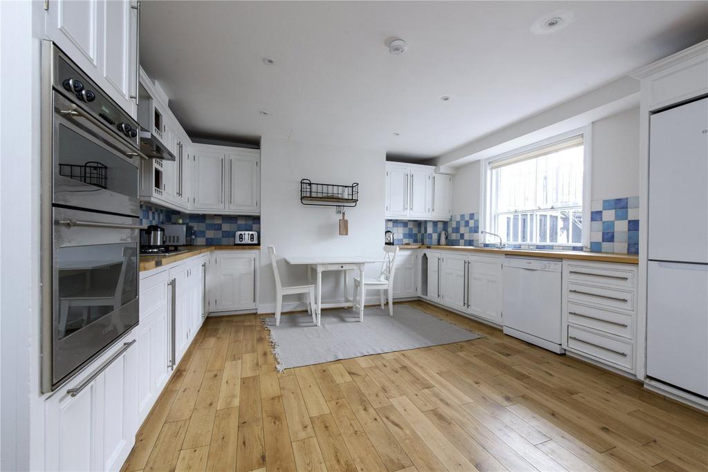 House in London - View 4