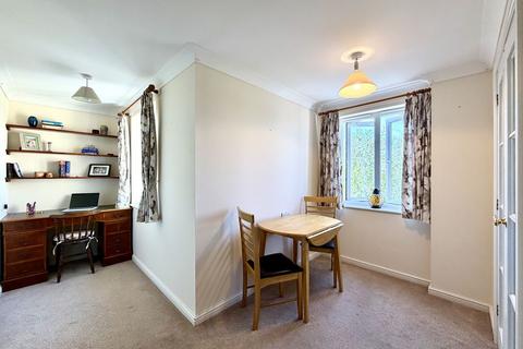 undefined, Oxford Road, Calne SN11
