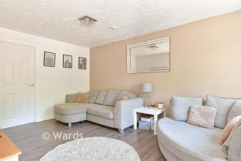 2 bedroom semi-detached house for sale, Rowmarsh Close, Gravesend DA11