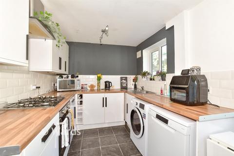 2 bedroom semi-detached house for sale, Melbourne Avenue, Dover CT16