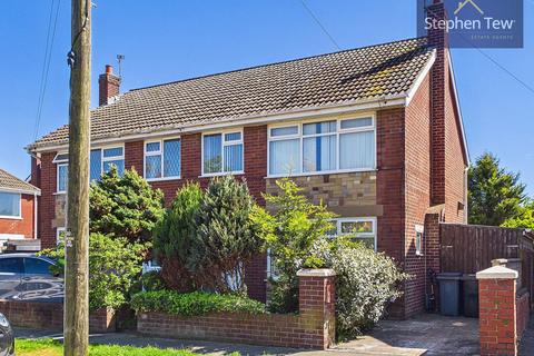 Semi-detached house - Kimberley Avenue, Blackpool, FY4