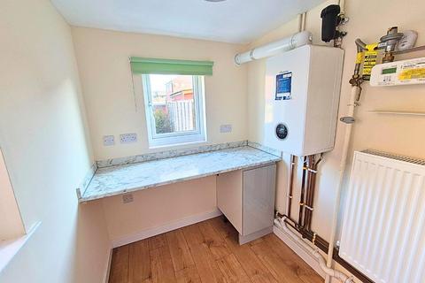 3 bedroom terraced house for sale, Cheaton Close, Leominster, HR6 8EN