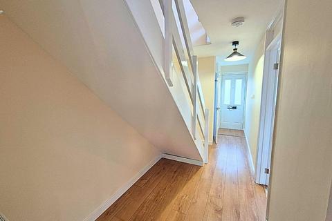 3 bedroom terraced house for sale, Cheaton Close, Leominster, HR6 8EN