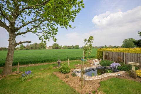 5 bedroom detached bungalow for sale, High Road, Newton, Wisbech, Cambs, PE13 5ET
