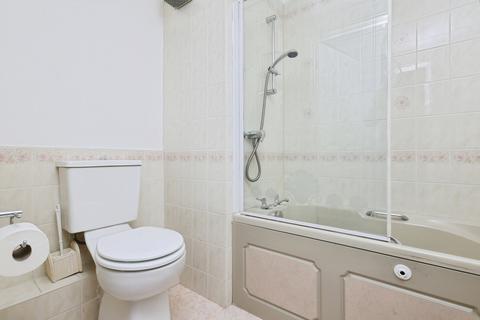 1 bedroom apartment for sale, Carnegie Court, Ilkley LS29