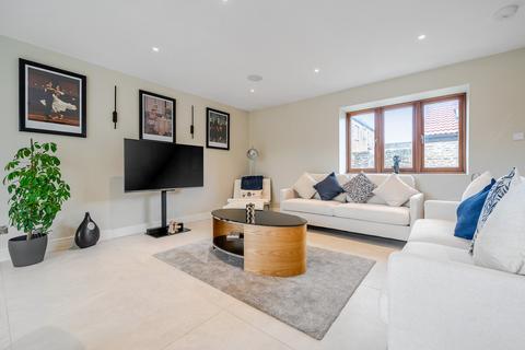3 bedroom barn conversion for sale, The Courtyard, Frampton Cotterell, BS36