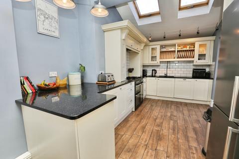 4 bedroom semi-detached house for sale, Alexandra Road, Liverpool, L23