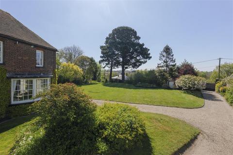 7 bedroom detached house for sale, The Lawn, Brent Hill, Faversham