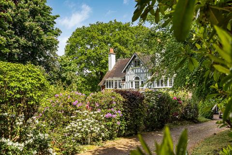 6 bedroom detached house for sale, Waterhouse Lane, Kingswood, KT20