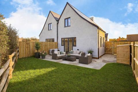 2 bedroom semi-detached house for sale, The Paddock, Upper Dicker, Hailsham