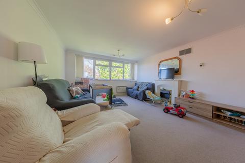 2 bedroom flat for sale, Cedarhurst, Birmingham B32