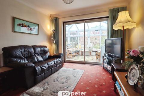 3 bedroom semi-detached house for sale, Carisbrooke Way, CARDIFF
