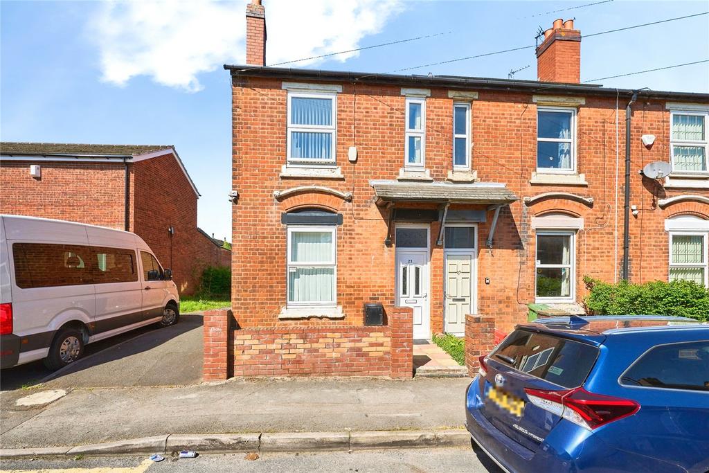 3 bedroom end of terrace house for sale