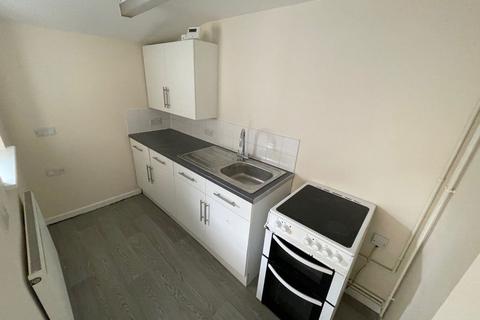 2 bedroom cottage to rent, Stanhill Road, Accrington