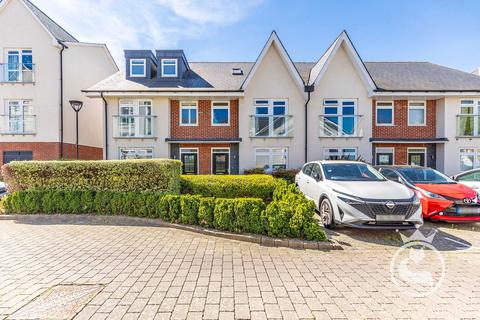 4 bedroom terraced house for sale, Adams Close, Poole BH15