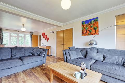 4 bedroom detached house for sale, Roxwell Road, Chelmsford, CM1