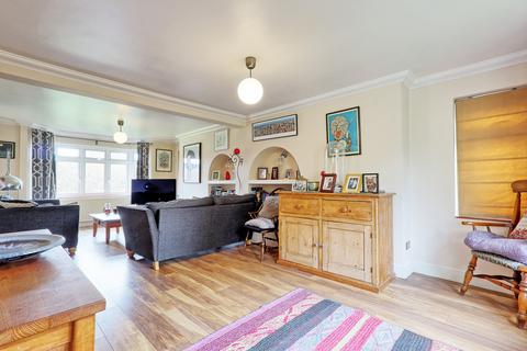 4 bedroom detached house for sale, Roxwell Road, Chelmsford, CM1