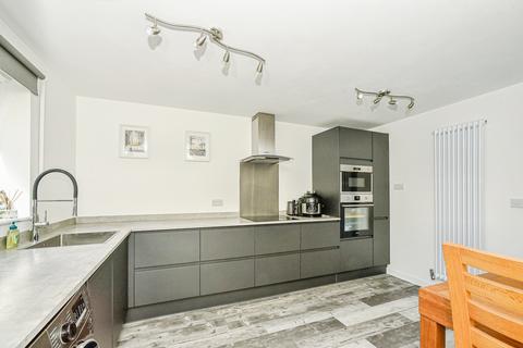 3 bedroom detached house for sale, Filsham Road - Oakhurst, Swindon, SN25
