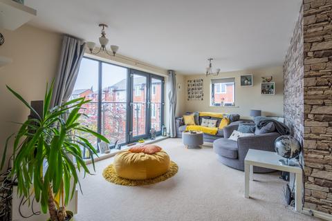 2 bedroom apartment for sale, Larch Way, Stourport-on-severn, DY13