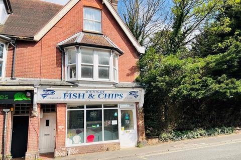 1 bed flat/apartment for rent in Brighton Road, Crawley, RH10