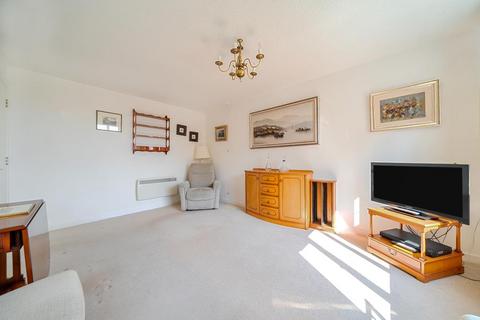 2 bedroom retirement property for sale, Sharman Beer Court,  Thame,  Oxfordshire,  OX9