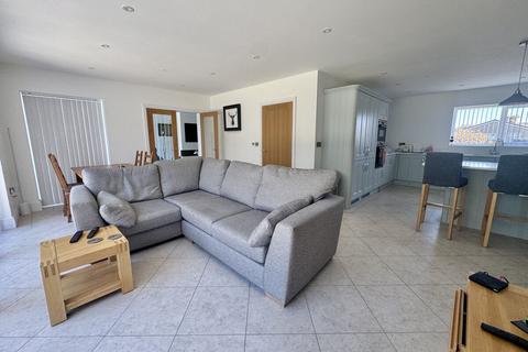 4 bedroom detached house for sale, Trearddur Road, Trearddur Bay, Anglesey, LL65